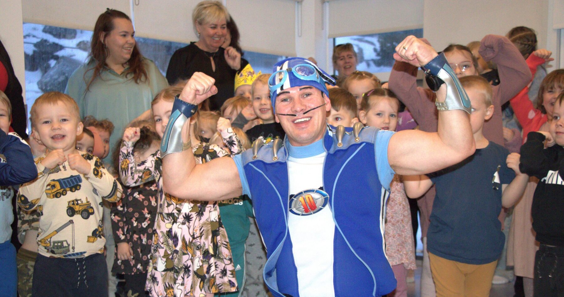 Preschoolers jump for joy with Sportacus | Hafnarfjörður